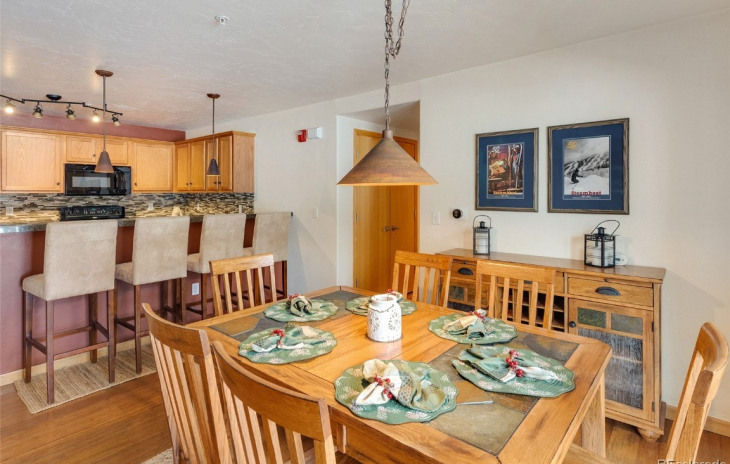 3370 Columbine Drive Photo