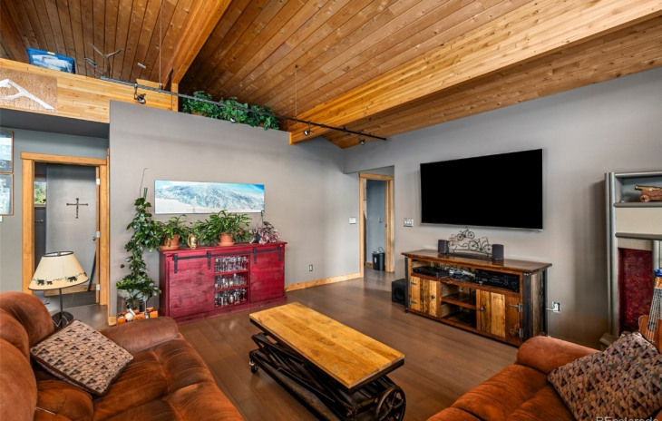 1250 Bob Adams Drive Photo