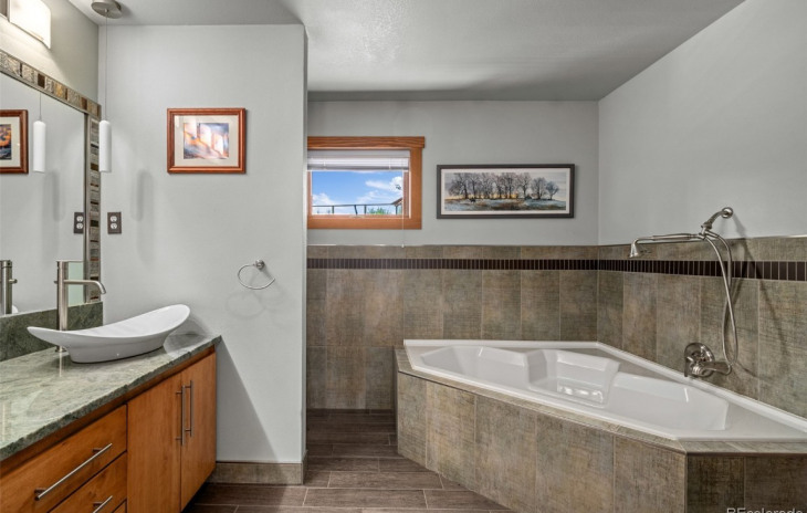 1250 Bob Adams Drive Photo