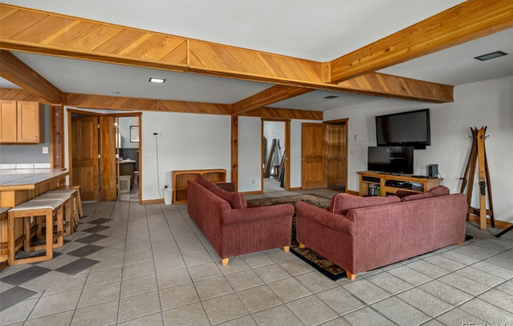 1250 Bob Adams Drive Photo