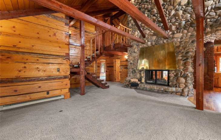 2990 Laurel Lane Photo