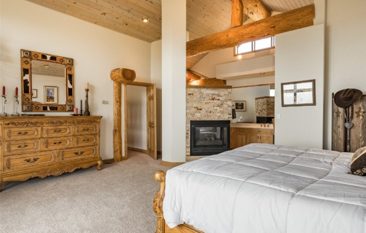 28405 Skyline Drive Photo