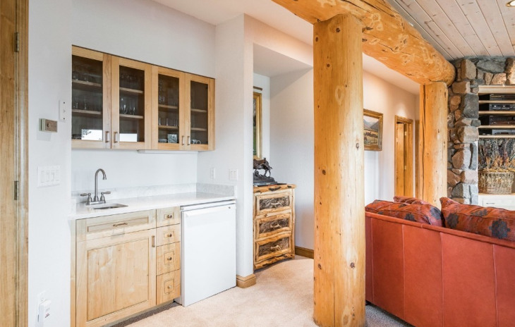 28405 Skyline Drive Photo