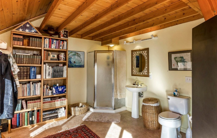 40705 Hill N Dale Road Photo