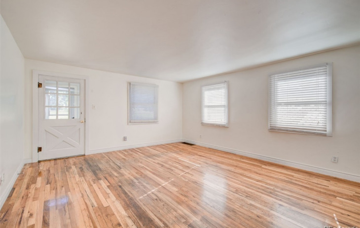 1129 Pine Street Photo