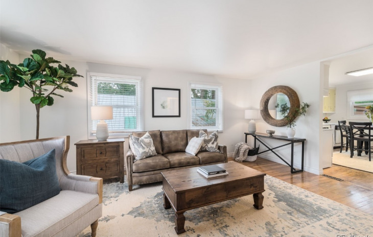 1129 Pine Street Photo