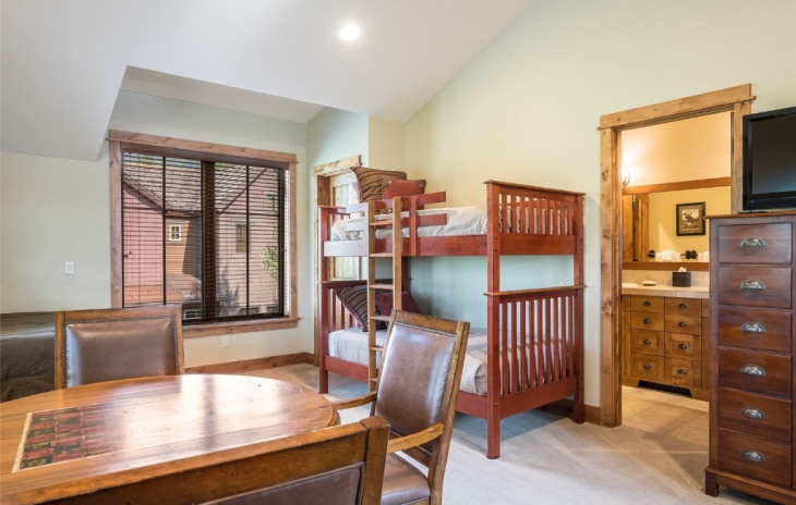 1303 Turning Leaf Court Photo