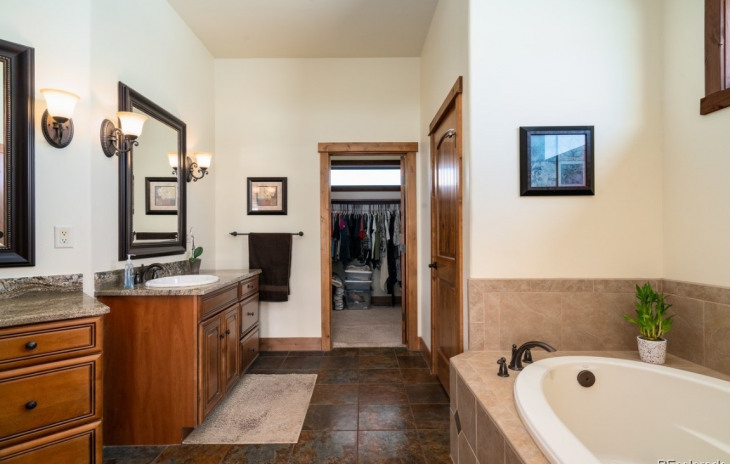 42496 Fawn Way Photo