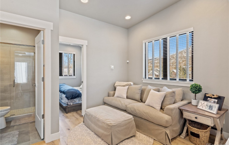 1647 Red Hawk Court Photo