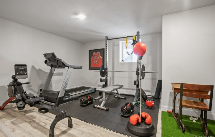 524 Sandhill Circle Photo