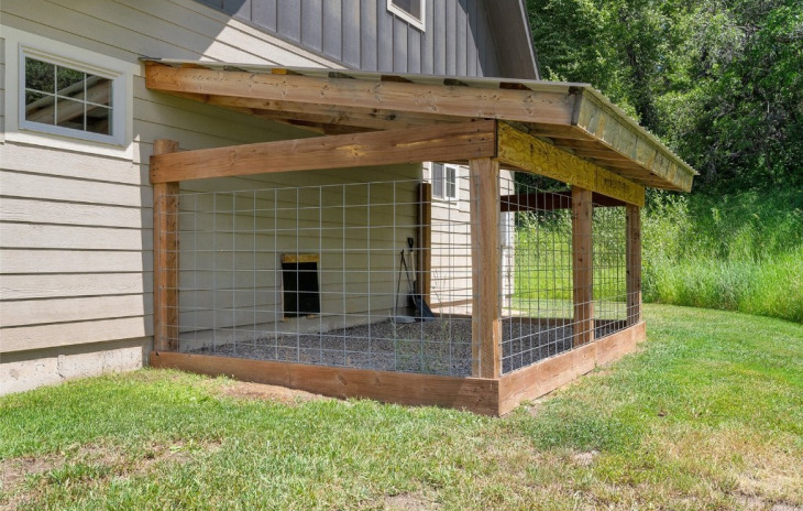 49930 Moon Hill Drive Photo