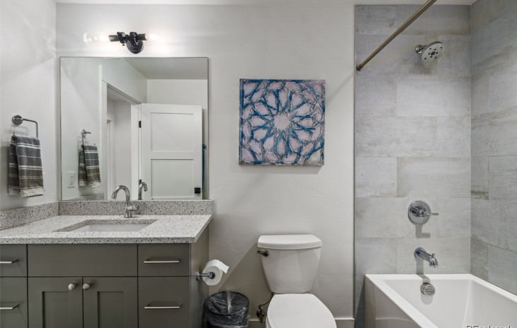 1889 Sunlight Drive Photo