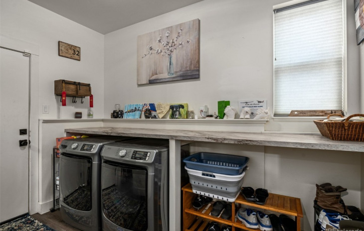 1889 Sunlight Drive Photo