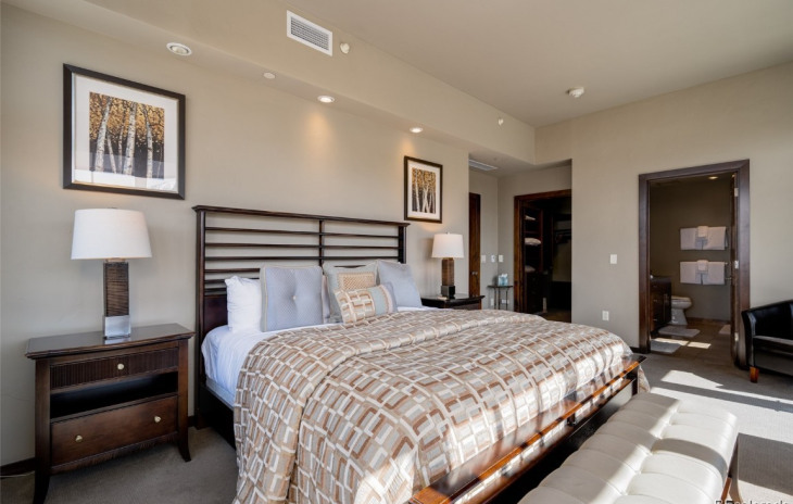 700 Yampa Street Photo