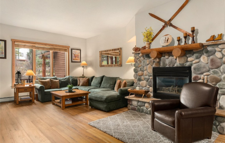 3452 Spring Valley Drive Photo