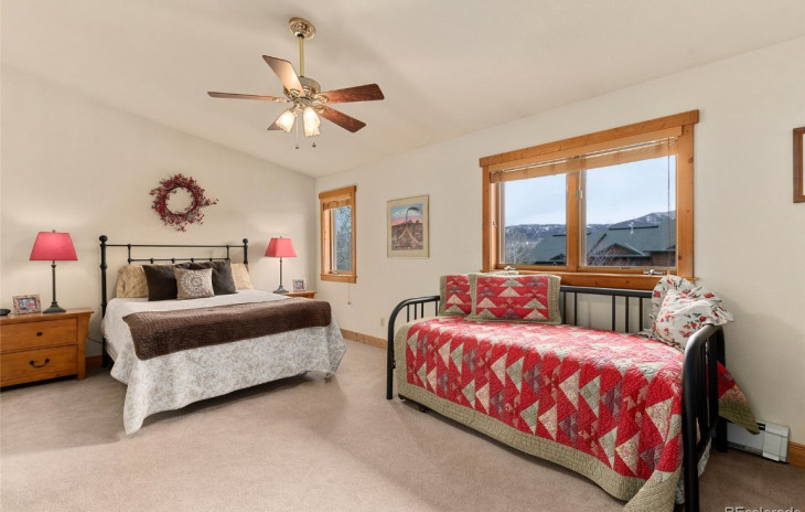 3452 Spring Valley Drive Photo