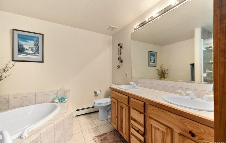 3452 Spring Valley Drive Photo