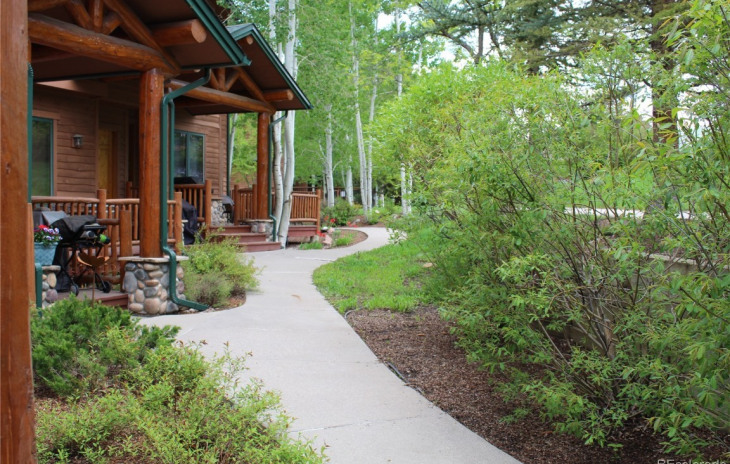 3452 Spring Valley Drive Photo