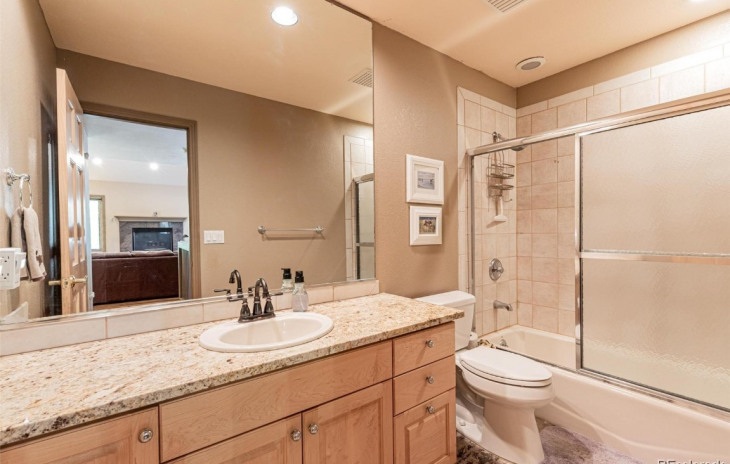 1502 Cascade Drive Photo