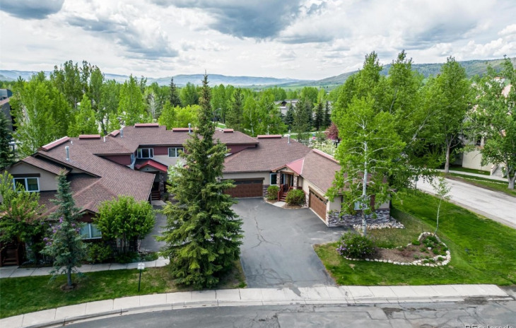 1502 Cascade Drive Photo