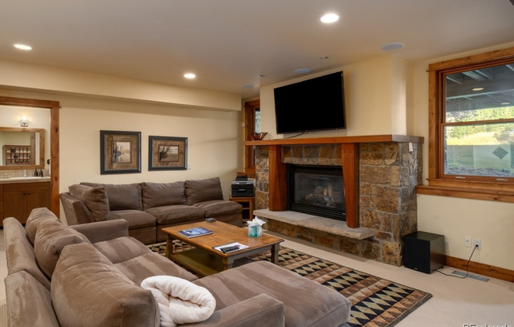 2081 Indian Summer Drive Photo