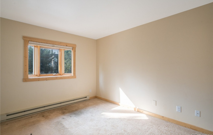 12 Sequoia Court Photo