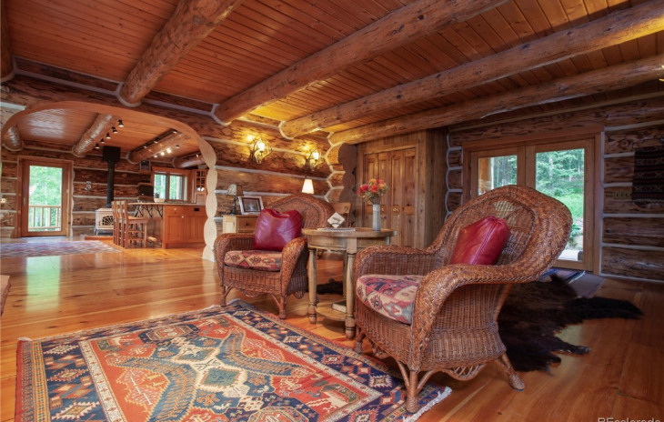 27300 Beaver Creek Trail Photo