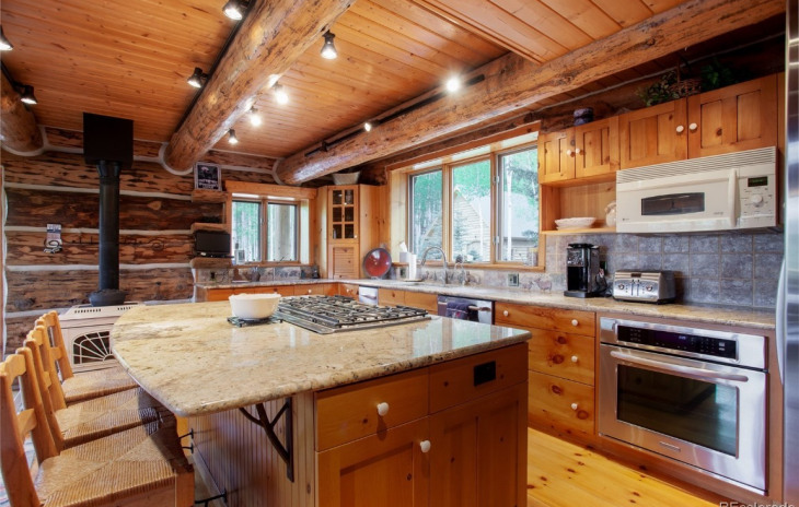 27300 Beaver Creek Trail Photo