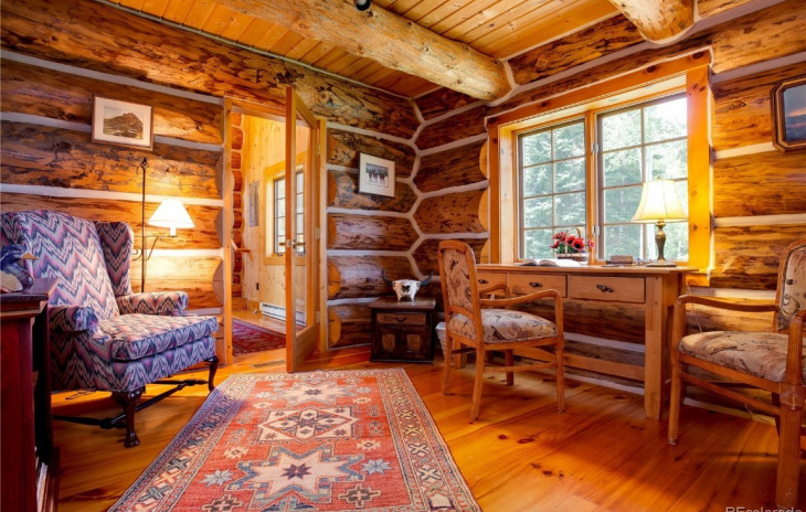 27300 Beaver Creek Trail Photo