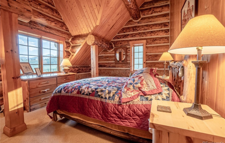 27300 Beaver Creek Trail Photo