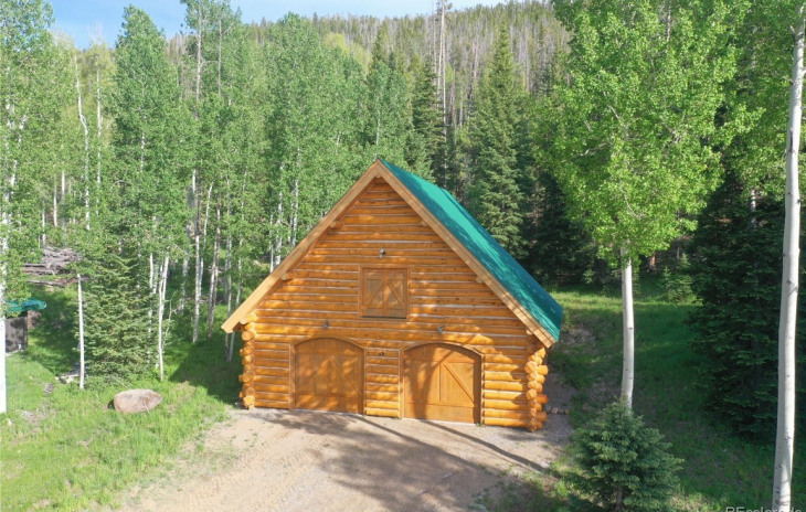 27300 Beaver Creek Trail Photo