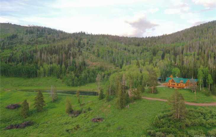 27300 Beaver Creek Trail Photo