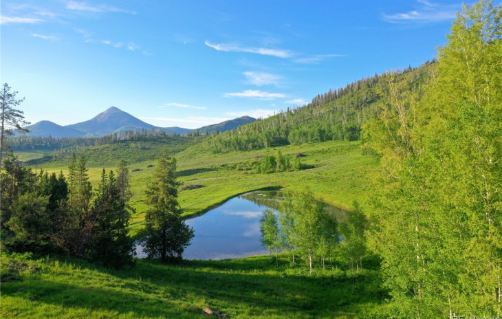 27300 Beaver Creek Trail Photo