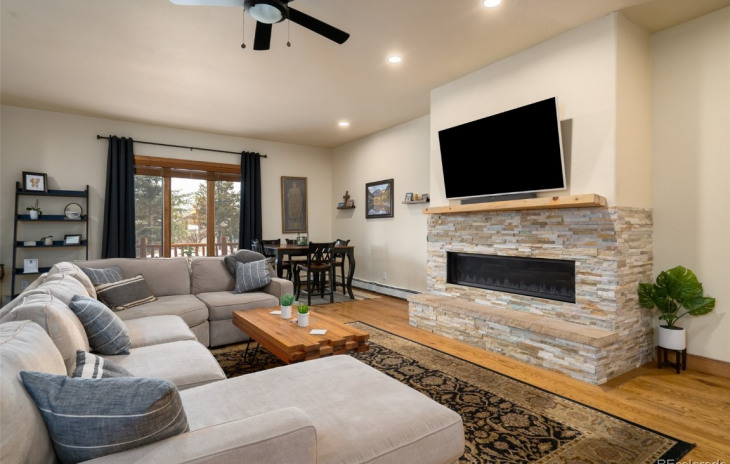 3461 Spring Valley Drive Photo