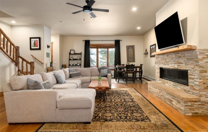 3461 Spring Valley Drive Photo