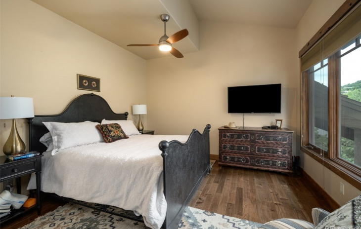 2490 Val Disere Circle Photo