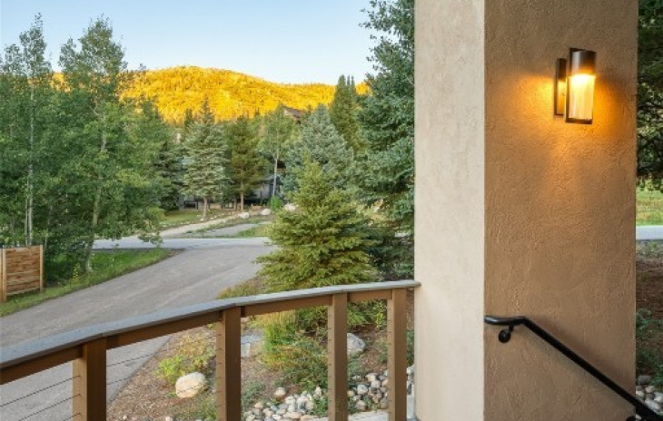 2490 Val Disere Circle Photo