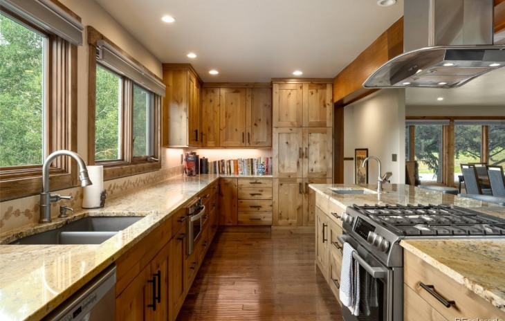 2490 Val Disere Circle Photo