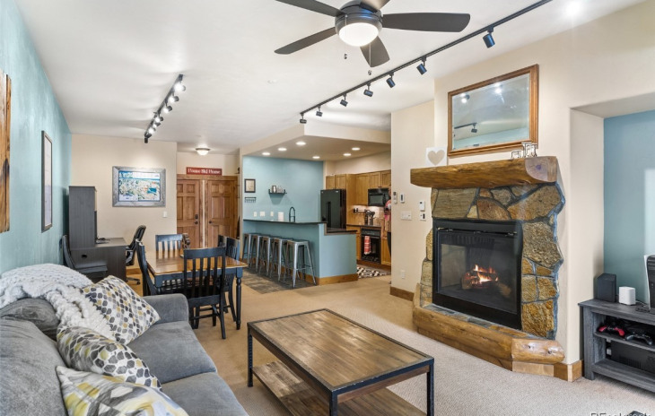 1825 Medicine Springs Drive Photo