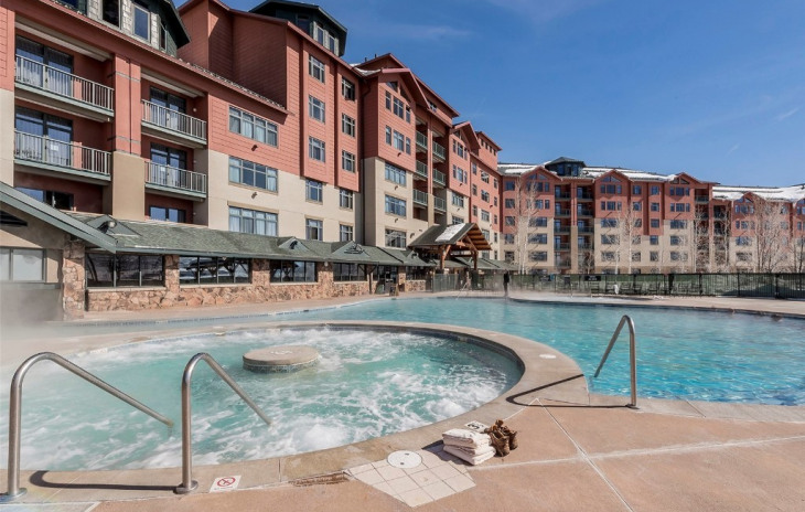 2300 Mount Werner Circle Photo