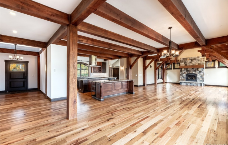 26050 Henderson Park Road Photo