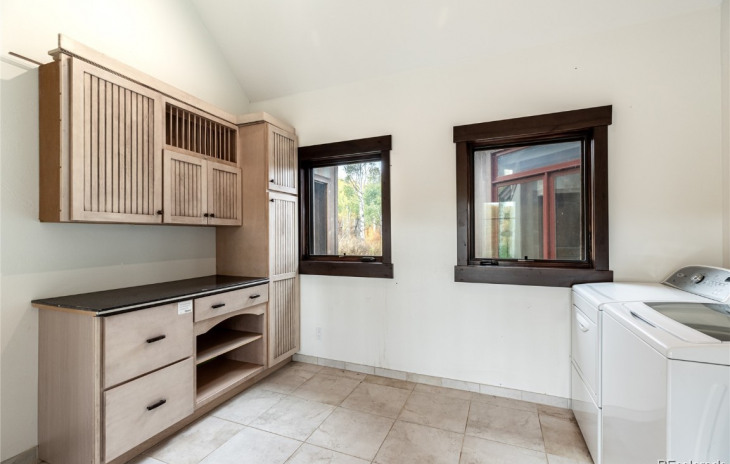 26050 Henderson Park Road Photo