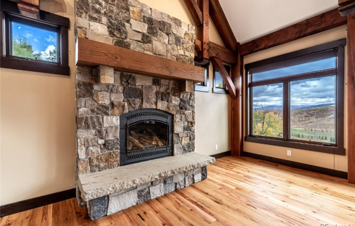 26050 Henderson Park Road Photo