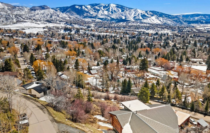 1235 Buckskin Drive Photo