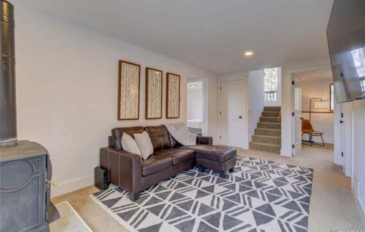 1759 Brome Drive Photo