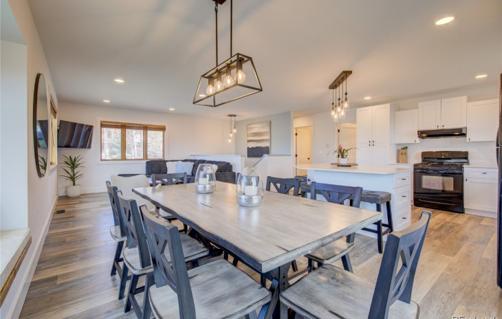 1759 Brome Drive Photo