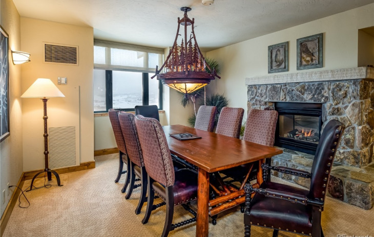 2300 Mount Werner Circle Photo