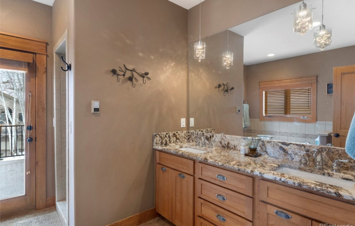 1927 Spinnaker Lane Photo