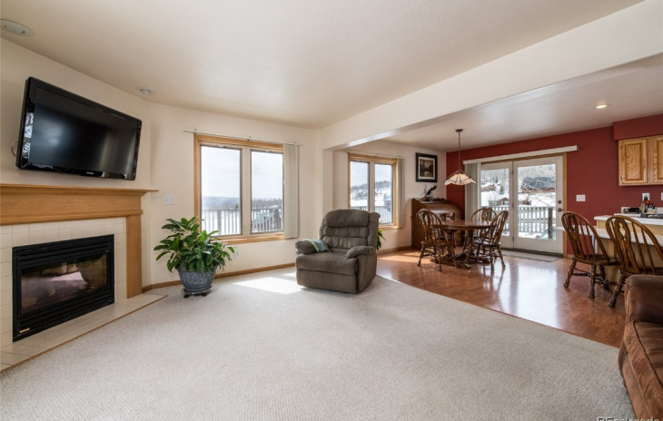 57680 Saturn Court Photo