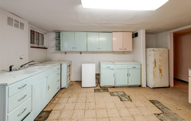 1006 Boulevard The Photo